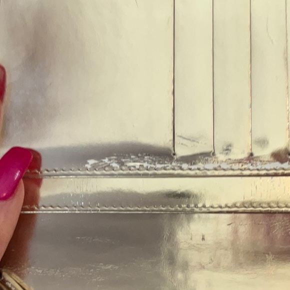 AUTHENTIC RARE CHANEL WALLET WITH LOUIS VUITTON CHAIN INCLUDED - Picture 6 of 13